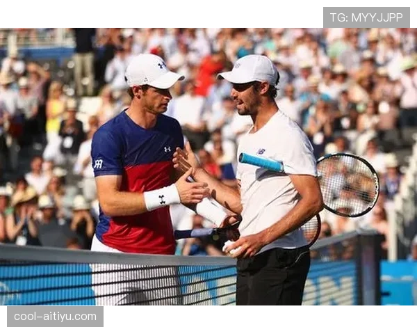 乔丹·汤普森训练完直接去米其林三星，这日子过得比顶流还顶流